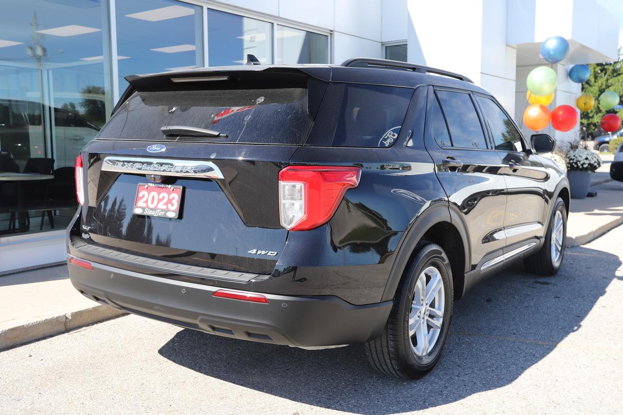 2023 Ford Explorer XLT 4WD Photo