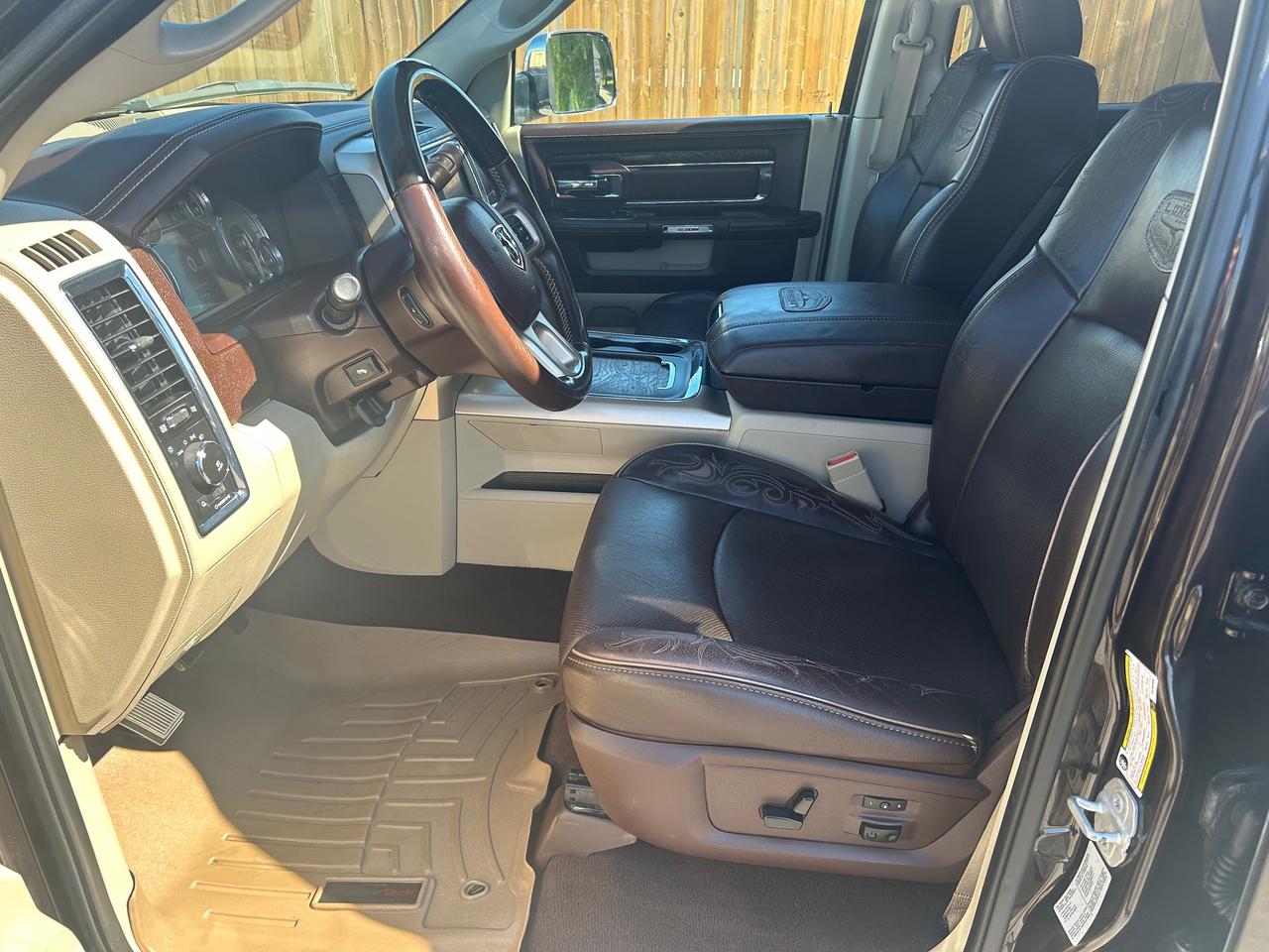 2016 RAM 2500 LONGHORN Photo