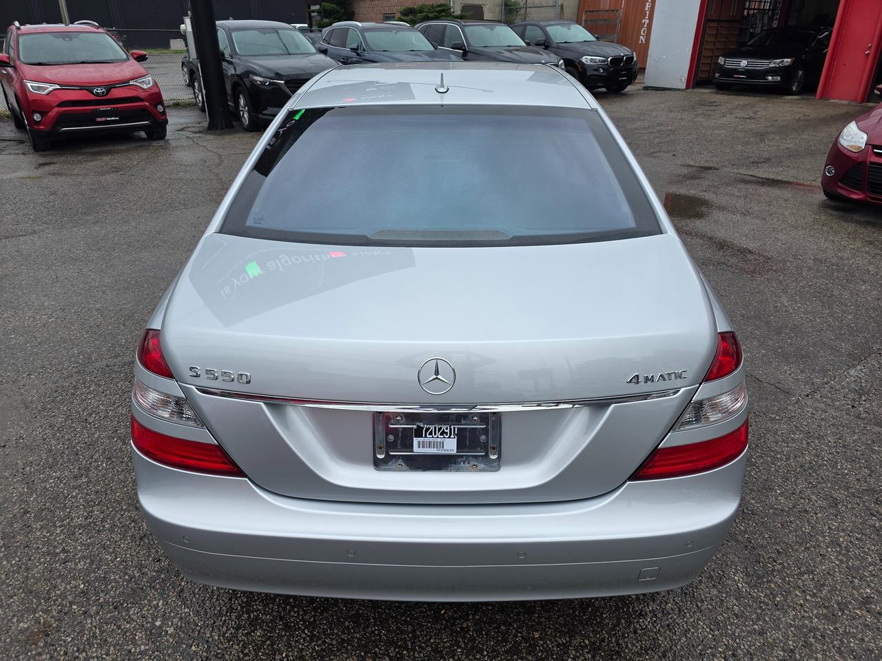 2007 Mercedes-Benz S-Class S550 4MATIC Photo