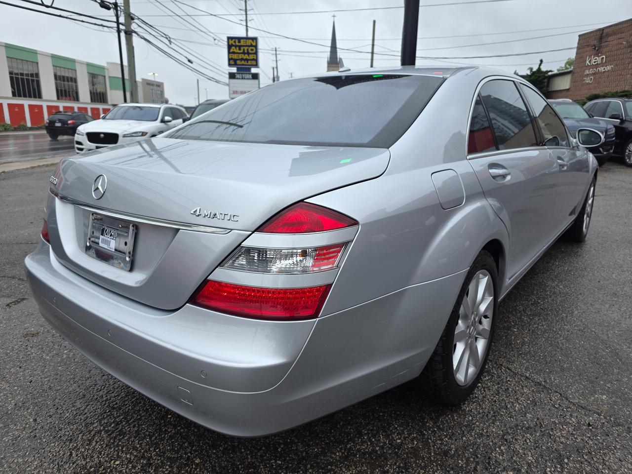 2007 Mercedes-Benz S-Class S550 4MATIC Photo
