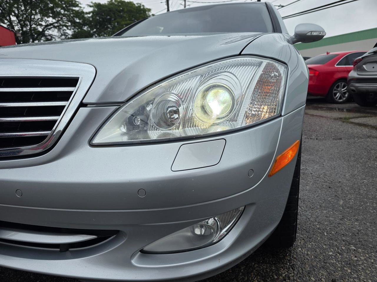 2007 Mercedes-Benz S-Class S550 4MATIC Photo