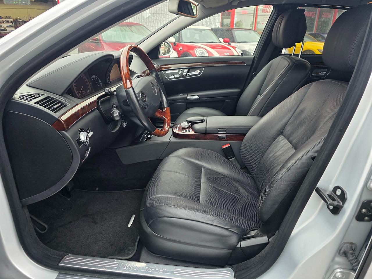 2007 Mercedes-Benz S-Class S550 4MATIC Photo