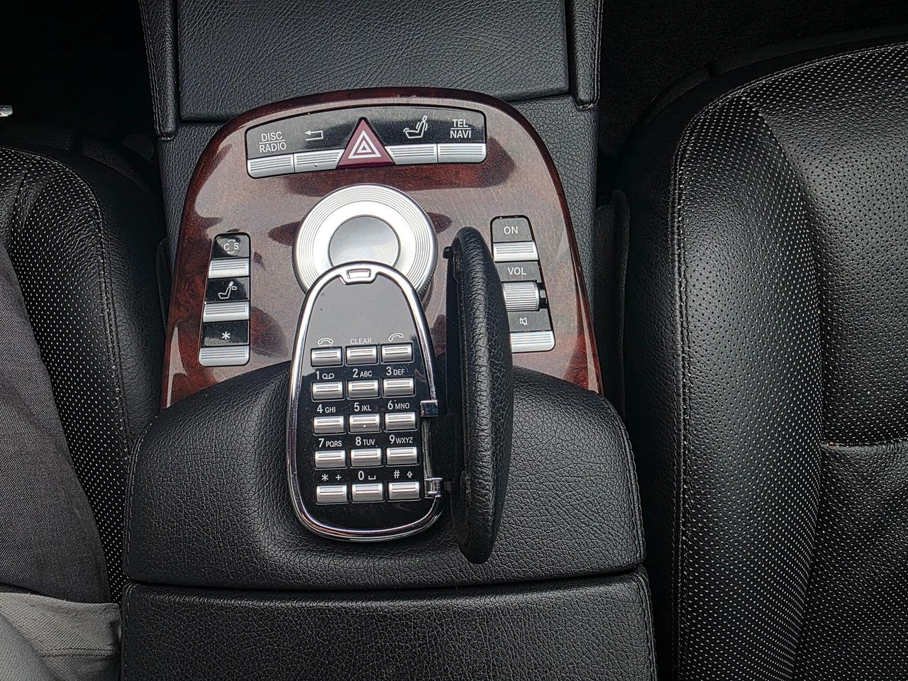 2007 Mercedes-Benz S-Class S550 4MATIC Photo