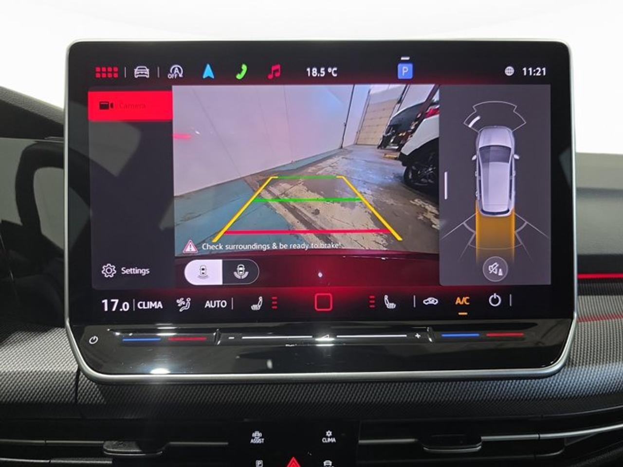 2025 Volkswagen Golf GTI Auto Photo
