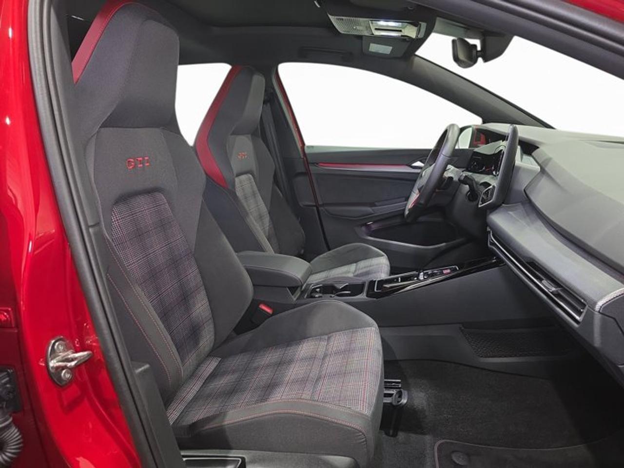 2025 Volkswagen Golf GTI Auto Photo