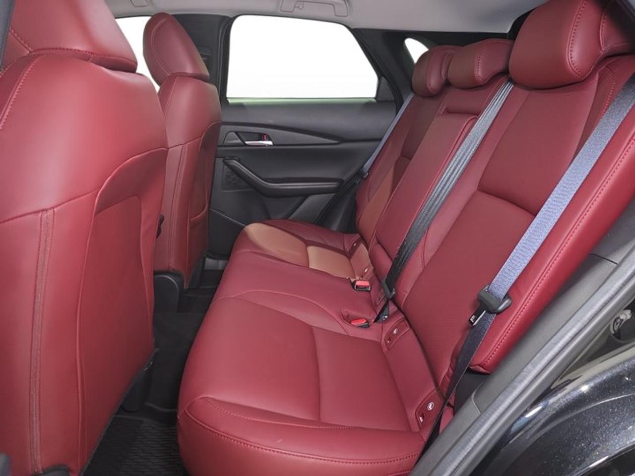 2025 Mazda CX-30 Premium Photo