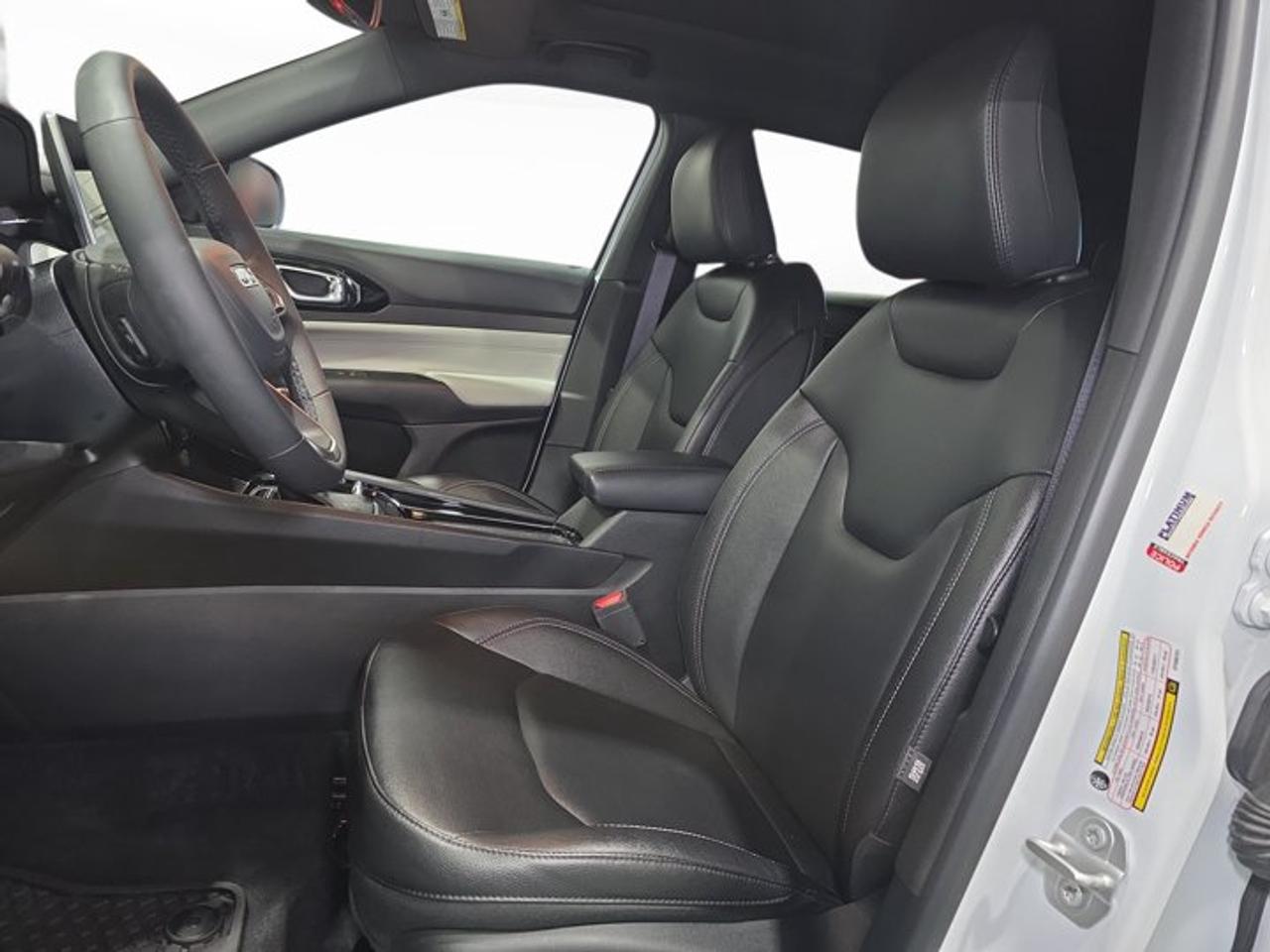 2025 Jeep Compass LIMITED Photo