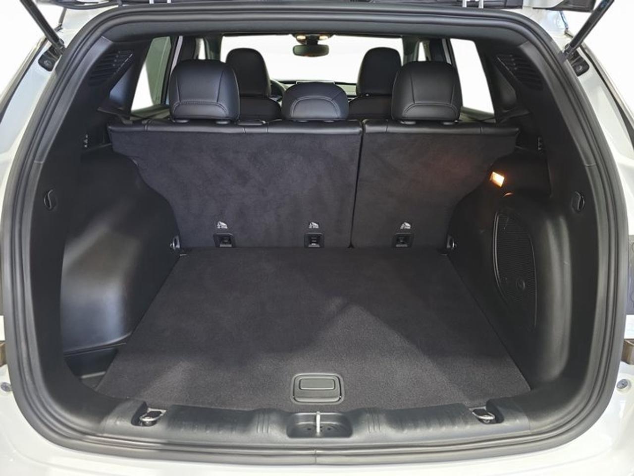 2025 Jeep Compass LIMITED Photo