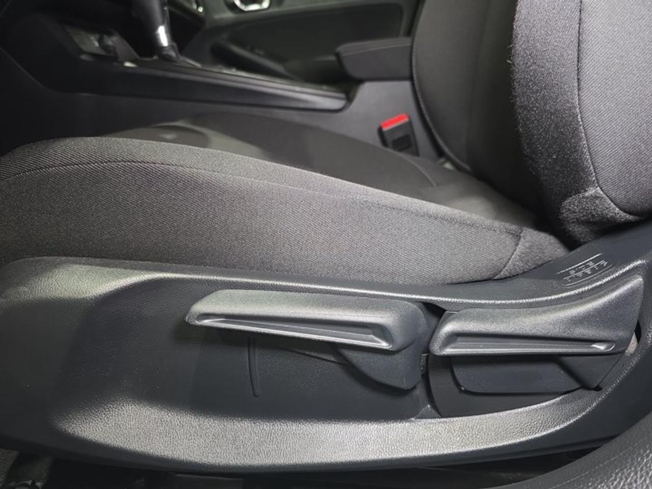 2024 Honda Civic LX Photo