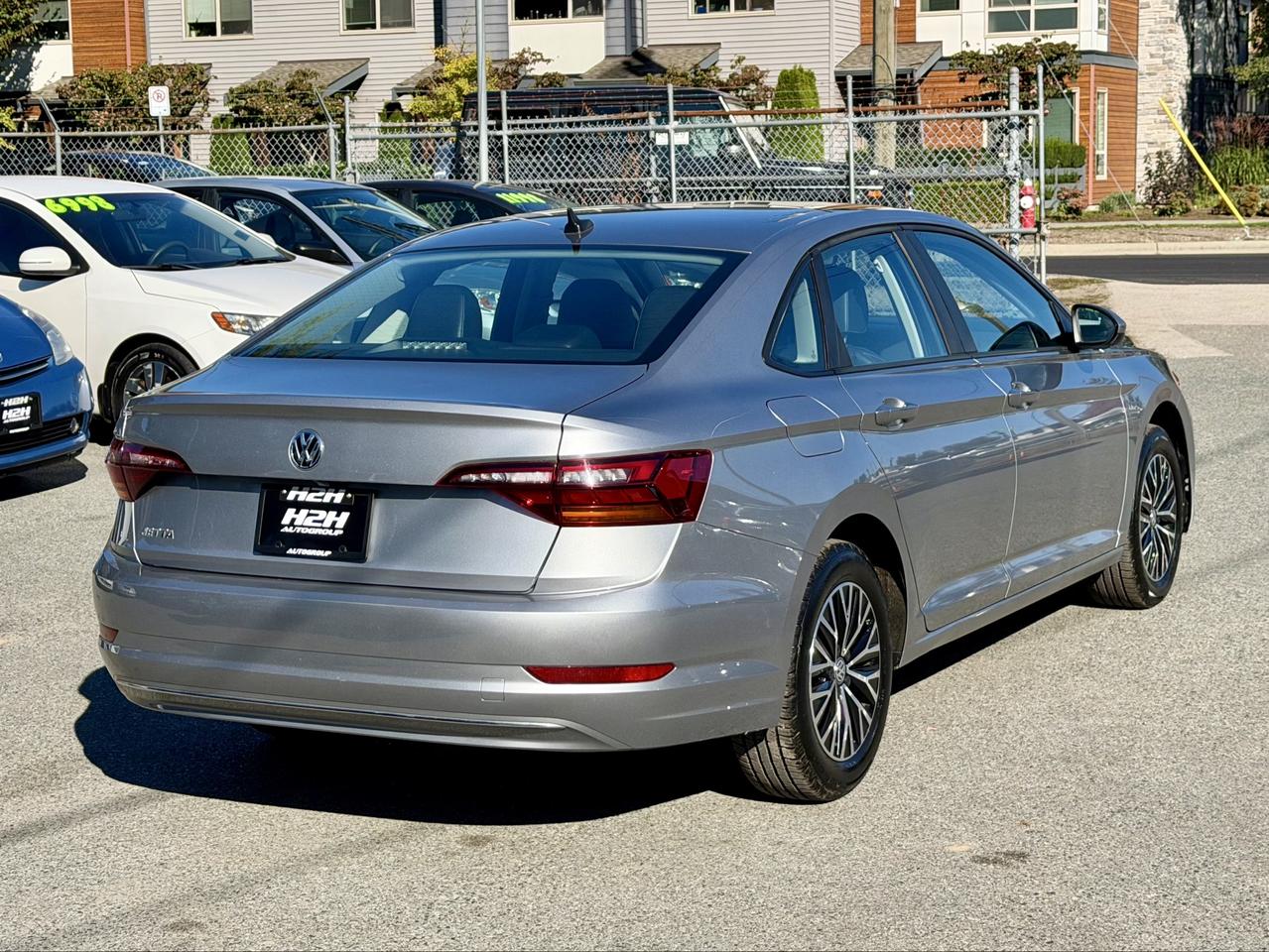 2019 Volkswagen Jetta FINANCING AVAILABLE Photo5