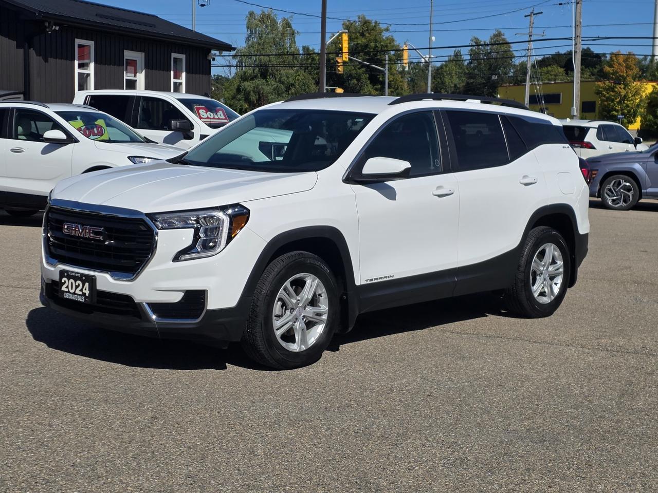 2024 GMC Terrain SLE AWD - Photo #1