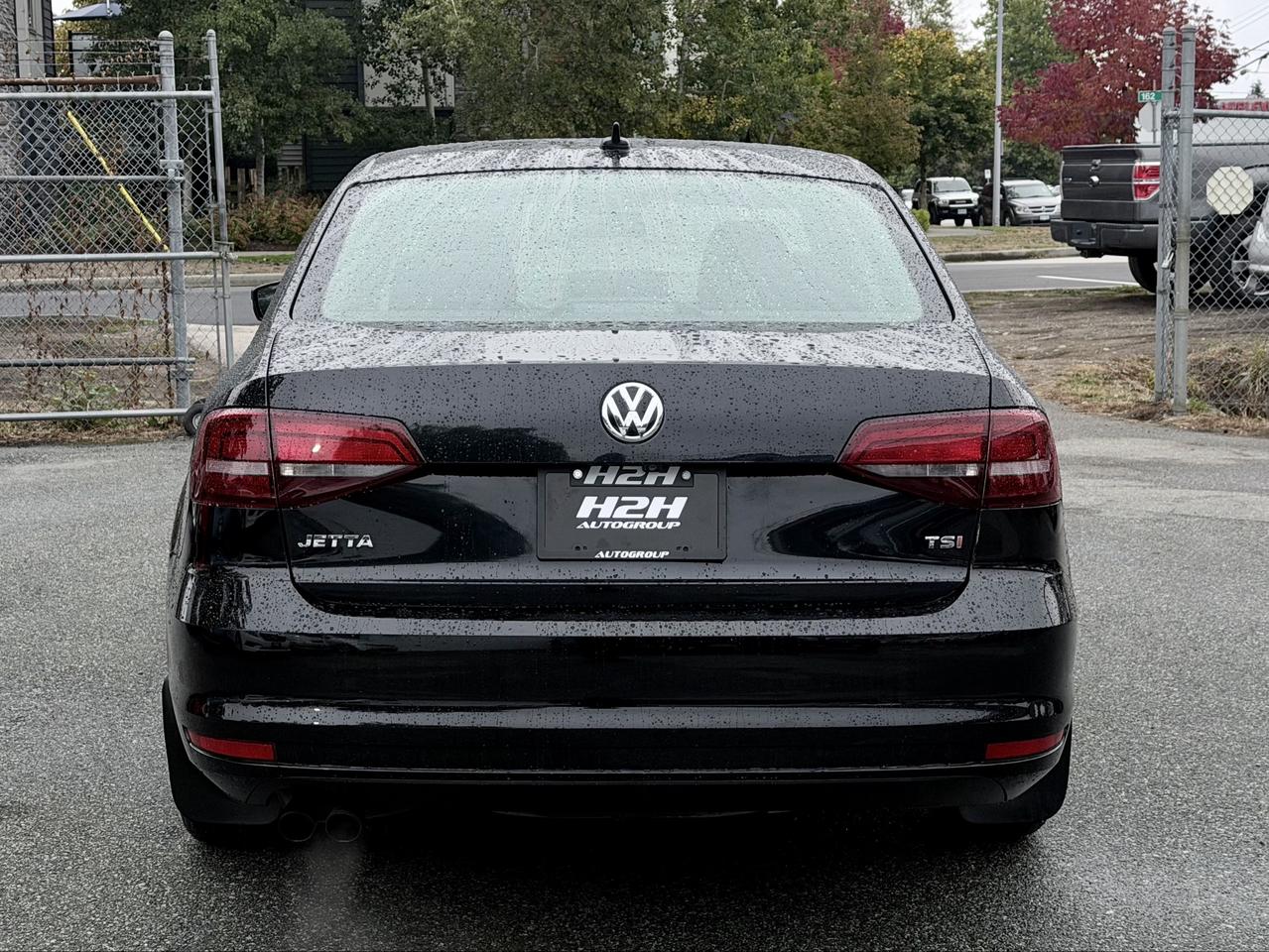 2016 Volkswagen Jetta FINANCING AVAILABLE Photo6
