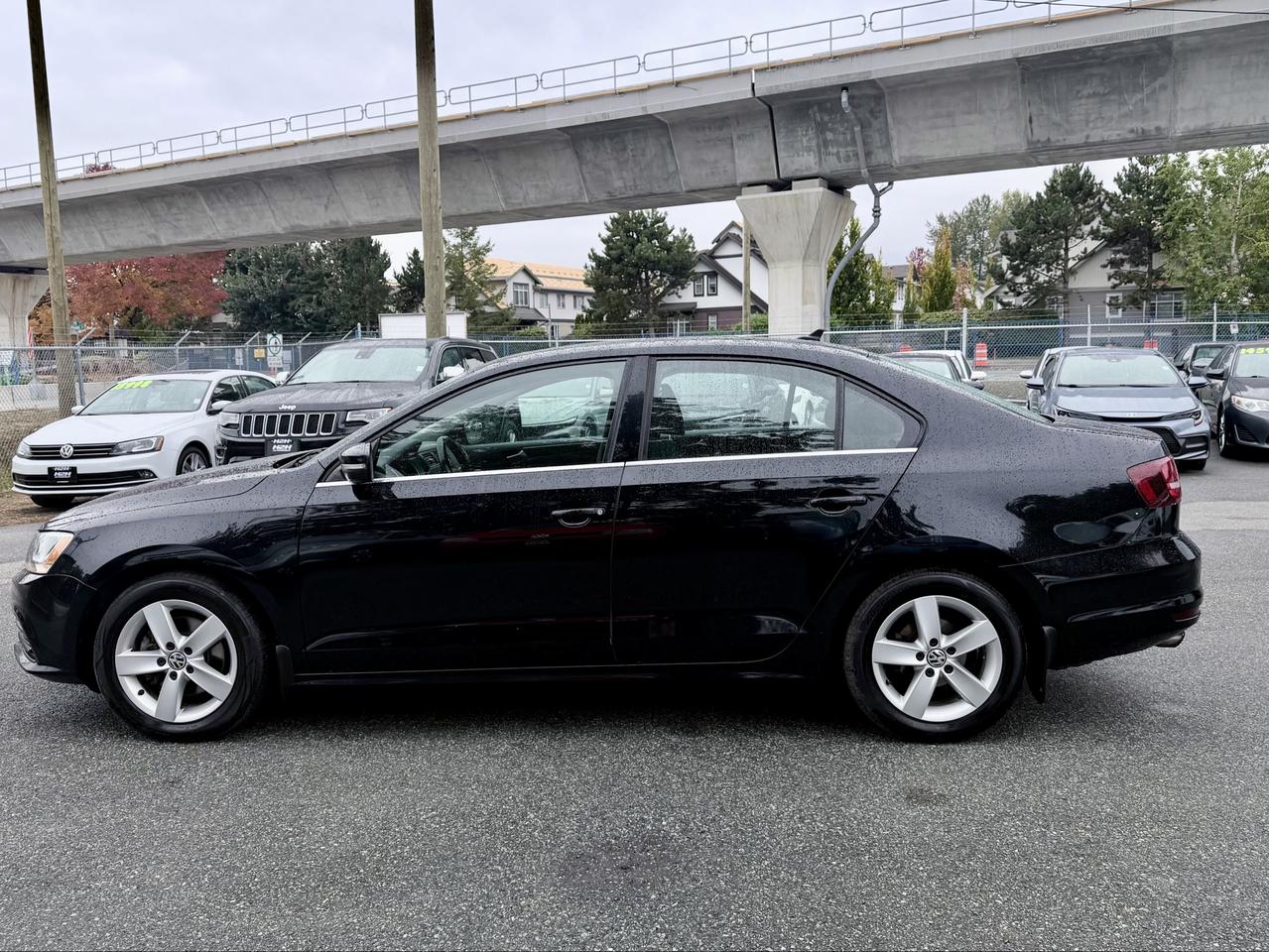 2016 Volkswagen Jetta FINANCING AVAILABLE Photo8