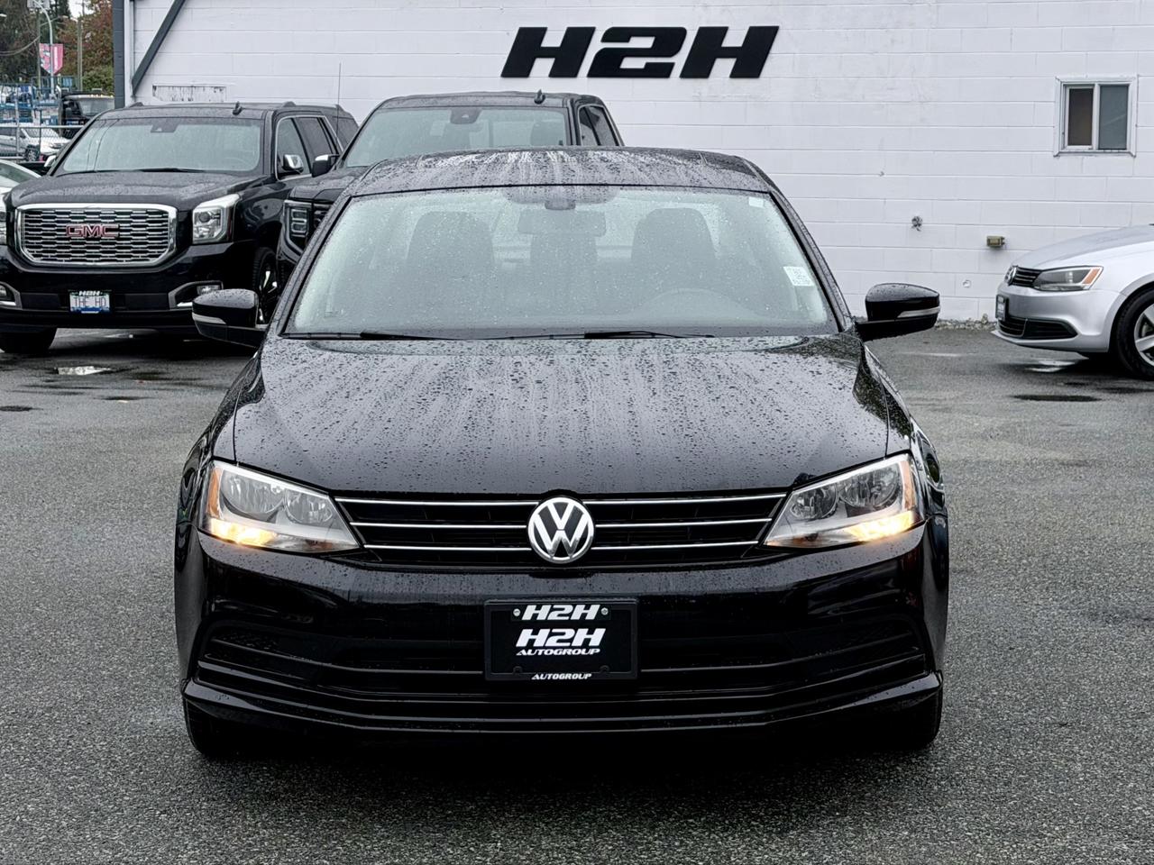 2016 Volkswagen Jetta FINANCING AVAILABLE Photo2