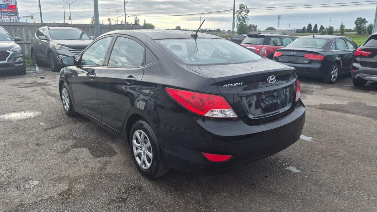 2012 Hyundai Accent GL, SEDAN, AUTO, ONLY 95KMS, 4 CYLINDER, CERTIFIED Photo2