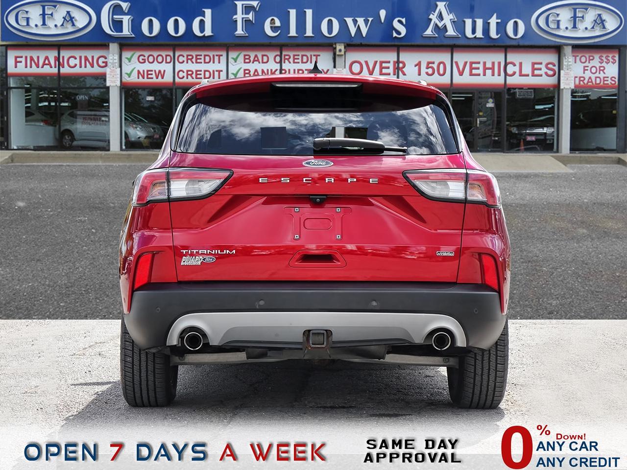 2021 Ford Escape TITANIUM MODEL, PHEV HYBRID, FWD, LEATHER SEATS, N Photo4