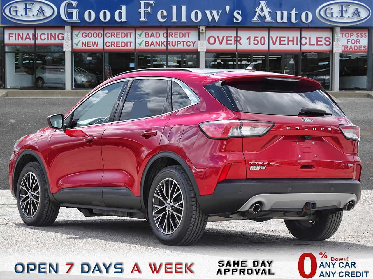 2021 Ford Escape TITANIUM MODEL, PHEV HYBRID, FWD, LEATHER SEATS, N Photo5