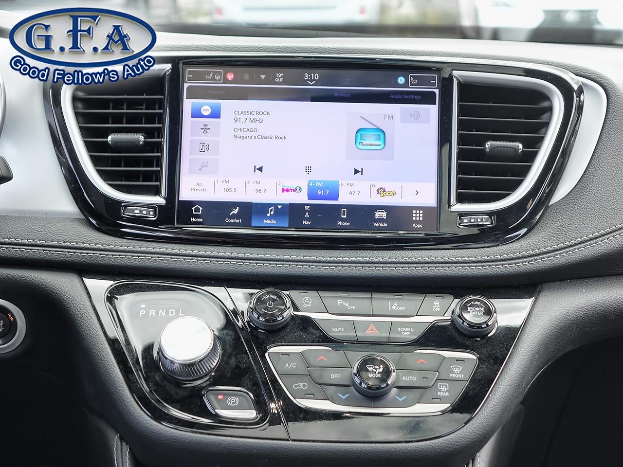2025 Chrysler Pacifica LIMITED MODEL, PANORAMIC ROOF, FWD, POWER SEATS, L Photo43