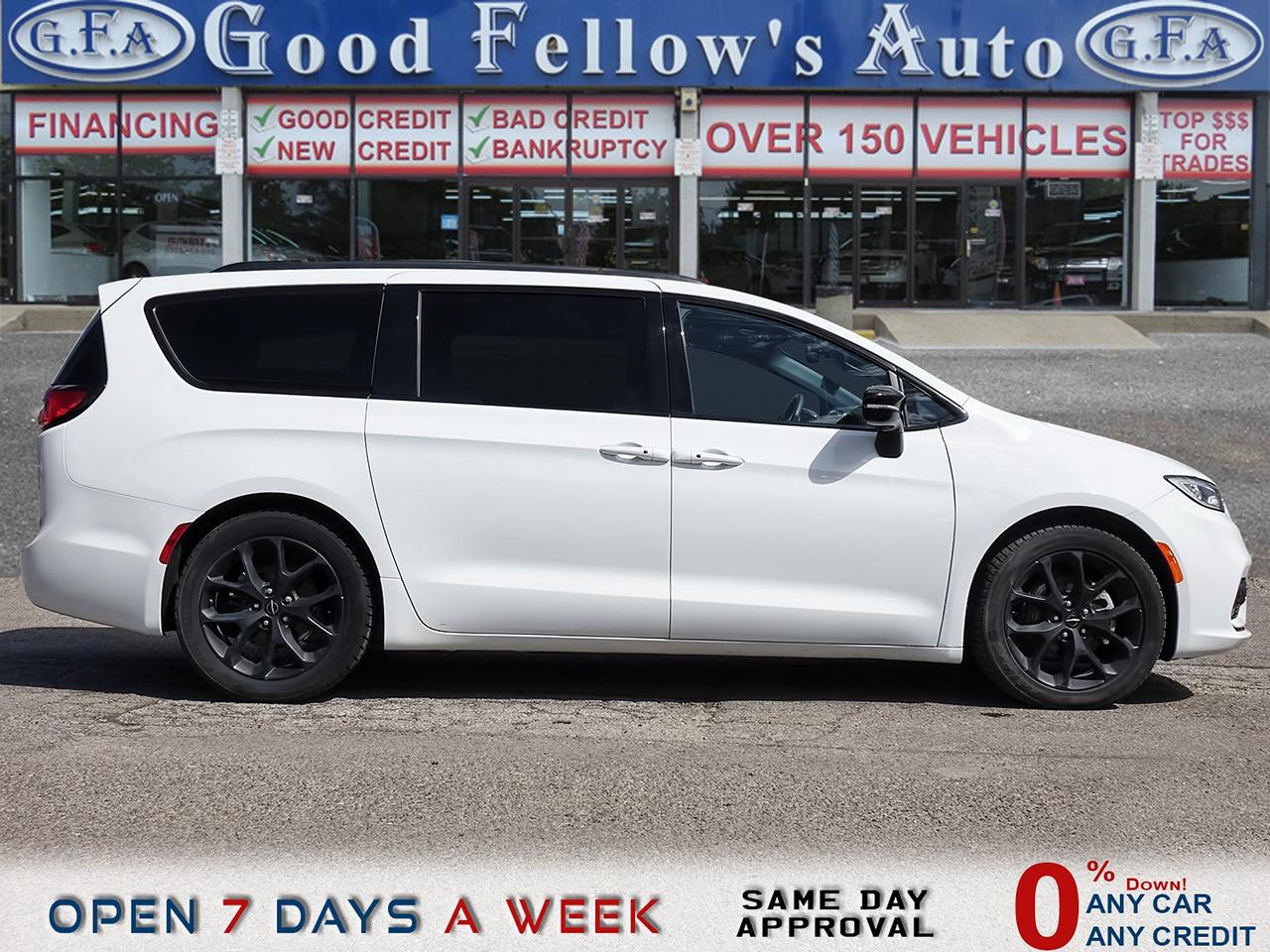 2025 Chrysler Pacifica LIMITED MODEL, 7 PASSENGER, PANORAMIC ROOF, FWD, P Photo3