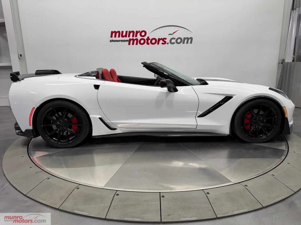 2018 Chevrolet Corvette StingRay Convertible 1LT Photo