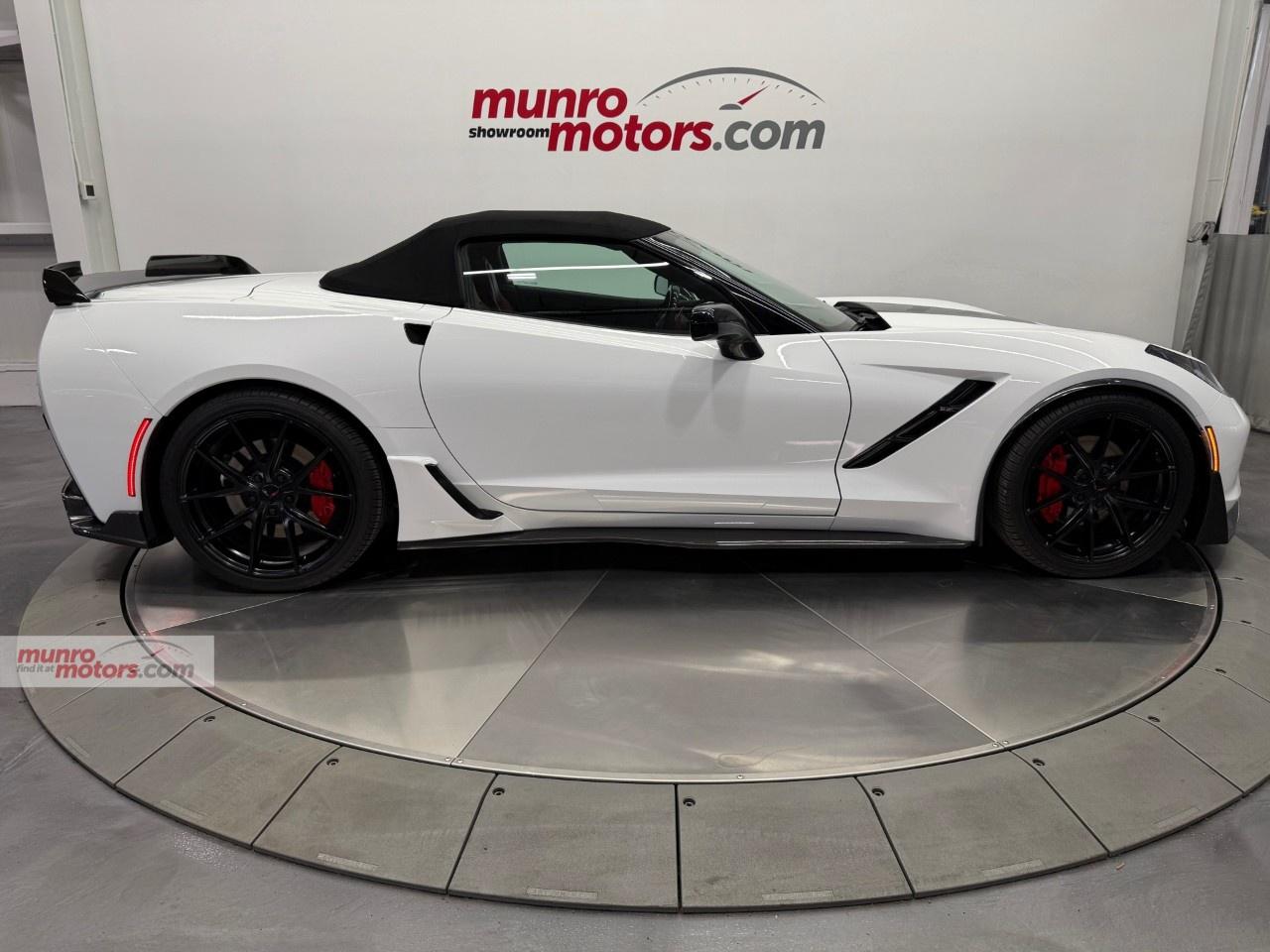 2018 Chevrolet Corvette StingRay Convertible 1LT Photo