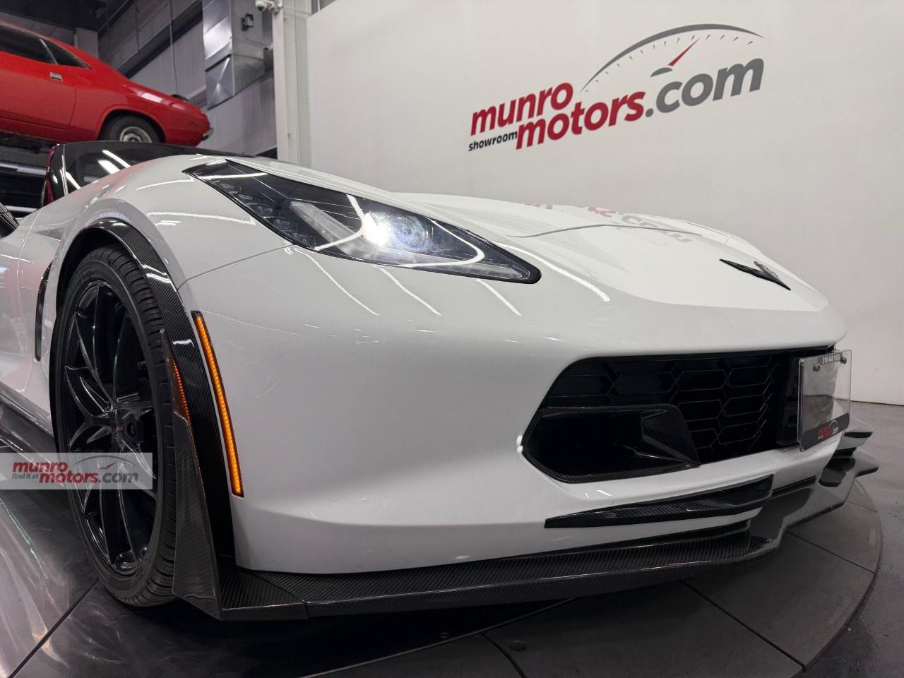 2018 Chevrolet Corvette StingRay Convertible 1LT Photo