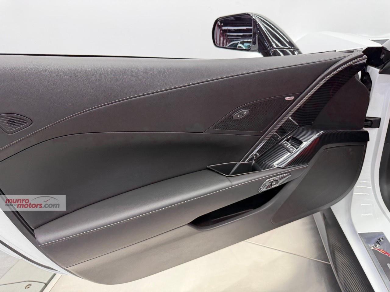 2018 Chevrolet Corvette StingRay Convertible 1LT Photo