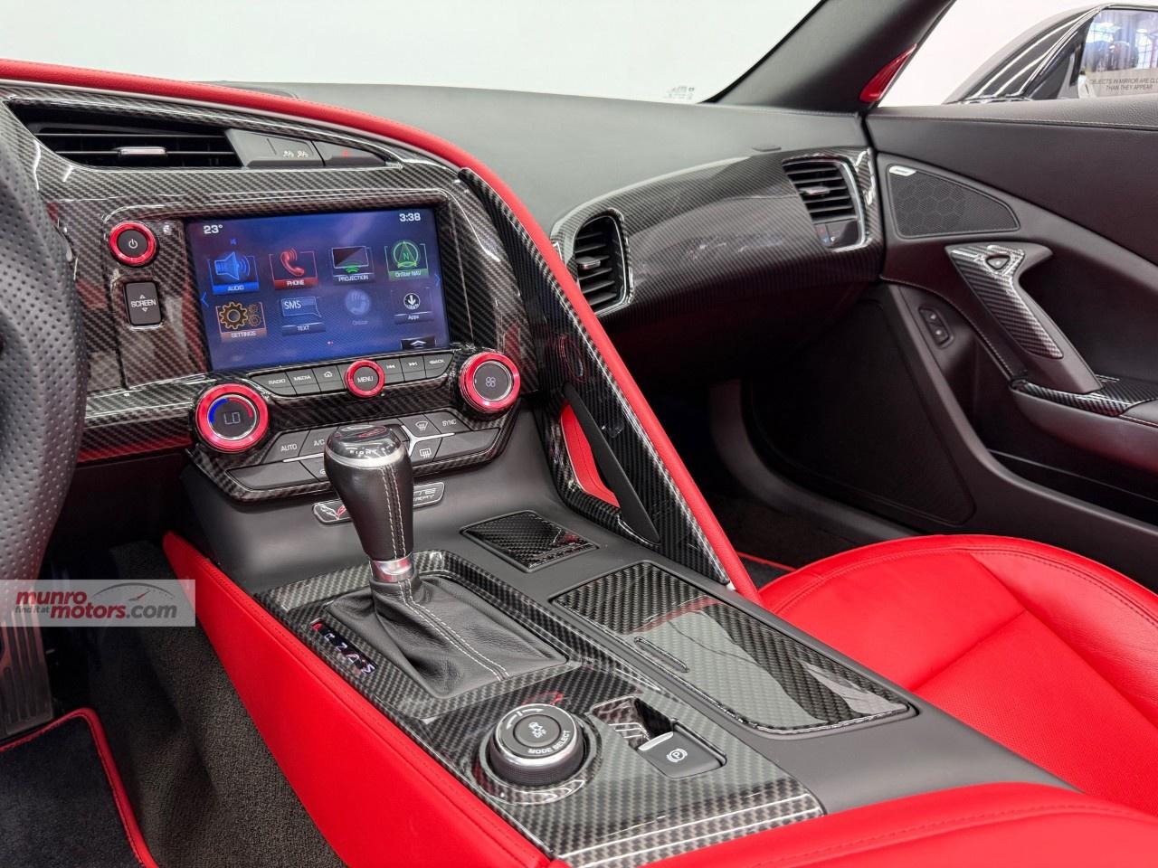 2018 Chevrolet Corvette StingRay Convertible 1LT Photo