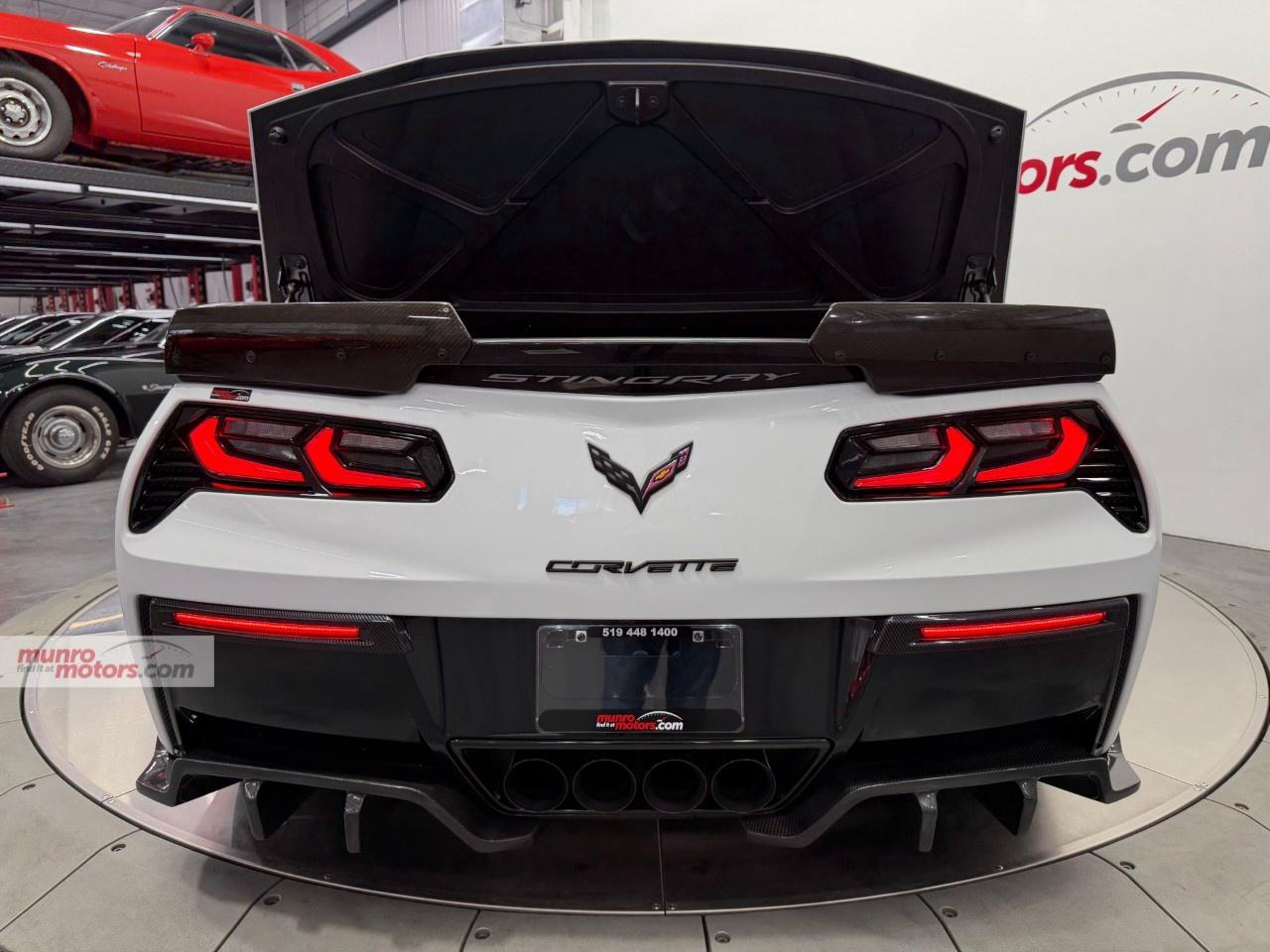 2018 Chevrolet Corvette StingRay Convertible 1LT Photo