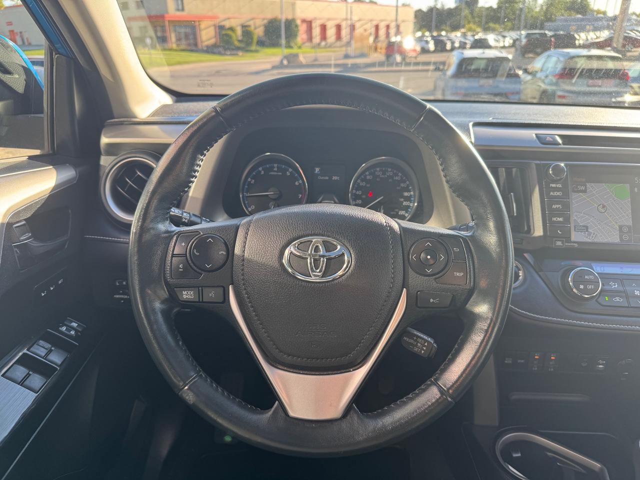2016 Toyota RAV4 Limited AWD | Leather | Sunroof | JBL Sound | Navi Photo