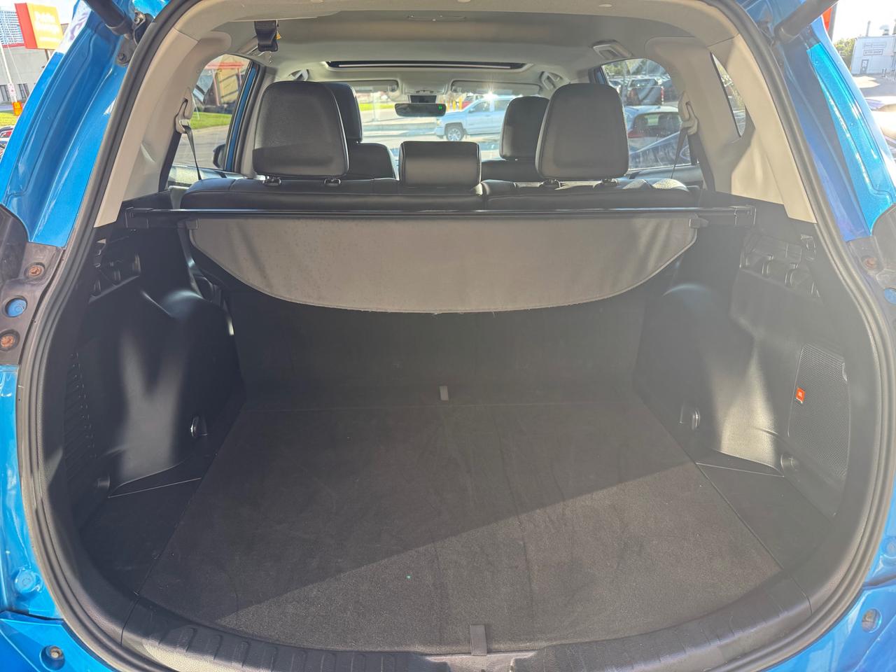2016 Toyota RAV4 Limited AWD | Leather | Sunroof | JBL Sound | Navi Photo