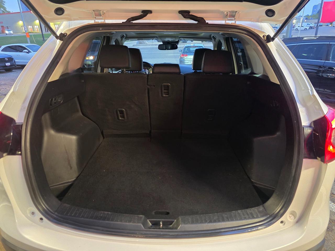 2016 Mazda CX-5 GT AWD | LOADED | ONE OWNER | DEALER SERVICED Photo