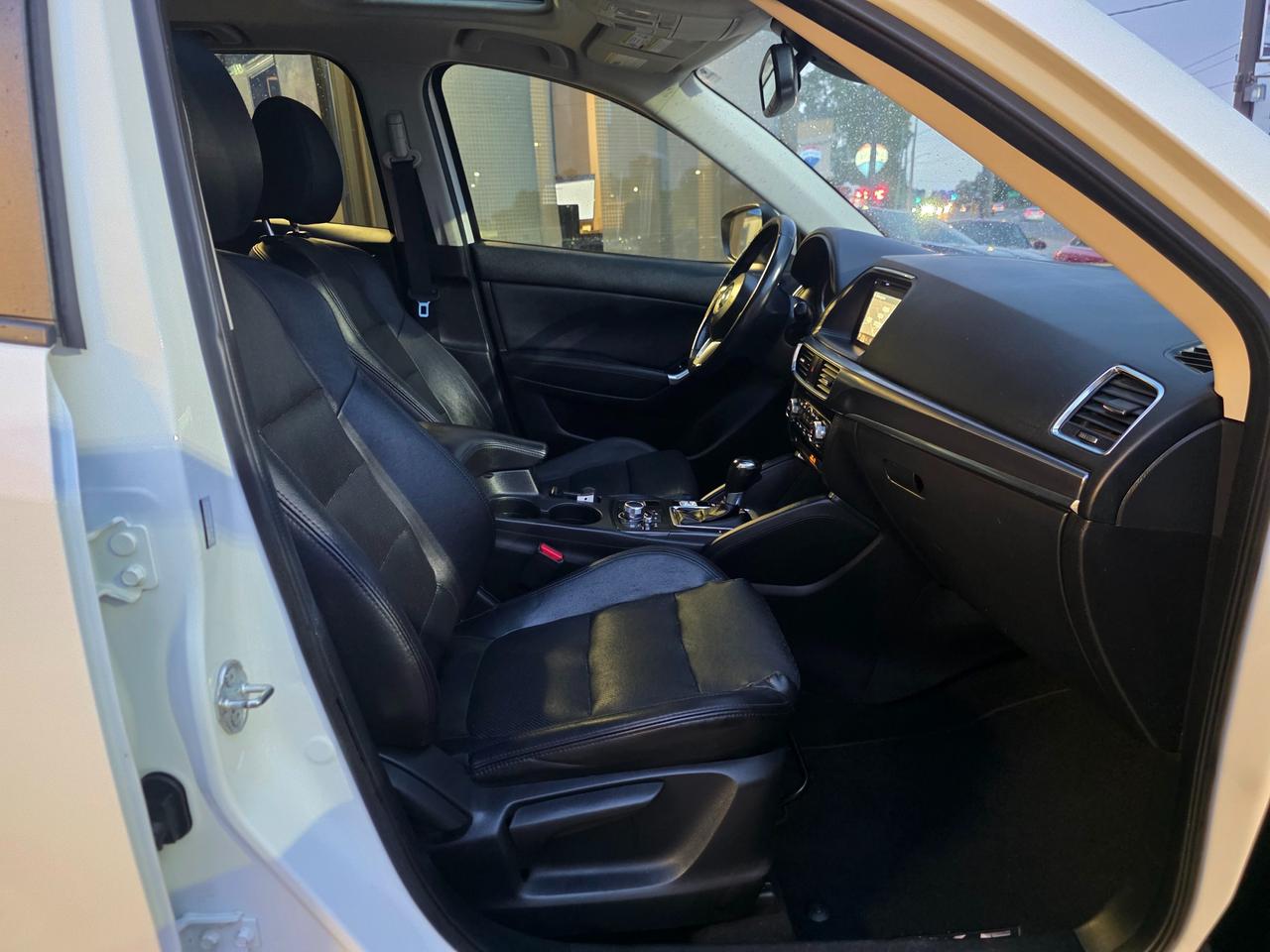 2016 Mazda CX-5 GT AWD | LOADED | ONE OWNER | DEALER SERVICED Photo