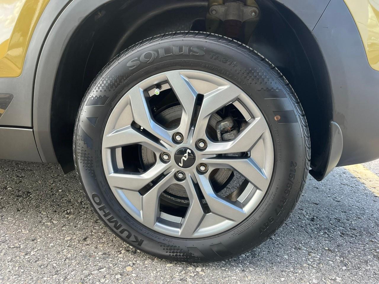 2024 Kia Seltos EX AWD Photo