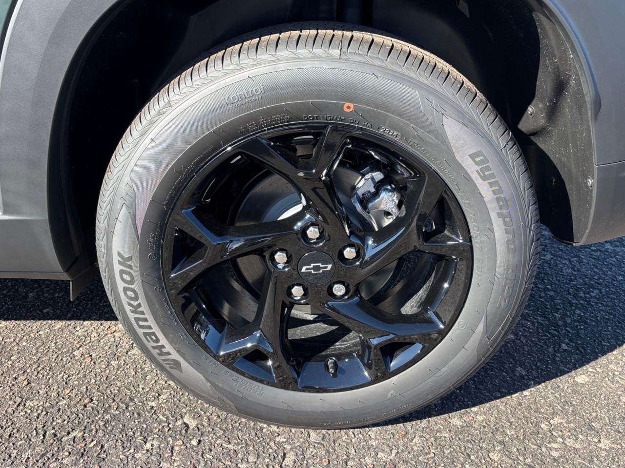 2026 Chevrolet Trax LT New 5 Passenger FWD SUV with Heated Front Seats, Heated Steering Wheel and a  11 Touchscreen Radio with Wireless Apple CarPlay, Wireless Android Auto and 3 Years of SirusXM Satellite Radio Photo