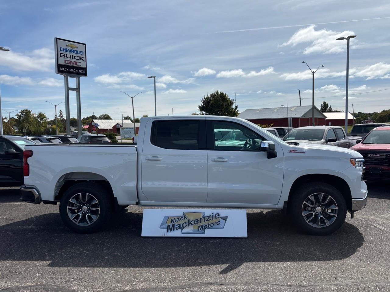 2026 Chevrolet Silverado 1500 LT New 5 Passenger V8 Crew Cab 4X4 Truck with Heated Front Seats, Heated Steering Wheel and a 13.4 Diagonal Touchscreen Radio with Wireless Apple CarPlay, Wireless Android Auto and Wireless Phone Chargin Photo