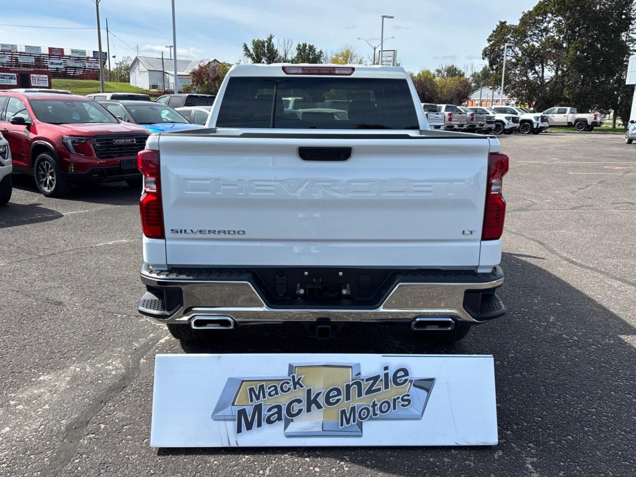 2026 Chevrolet Silverado 1500 LT New 5 Passenger V8 Crew Cab 4X4 Truck with Heated Front Seats, Heated Steering Wheel and a 13.4 Diagonal Touchscreen Radio with Wireless Apple CarPlay, Wireless Android Auto and Wireless Phone Chargin Photo