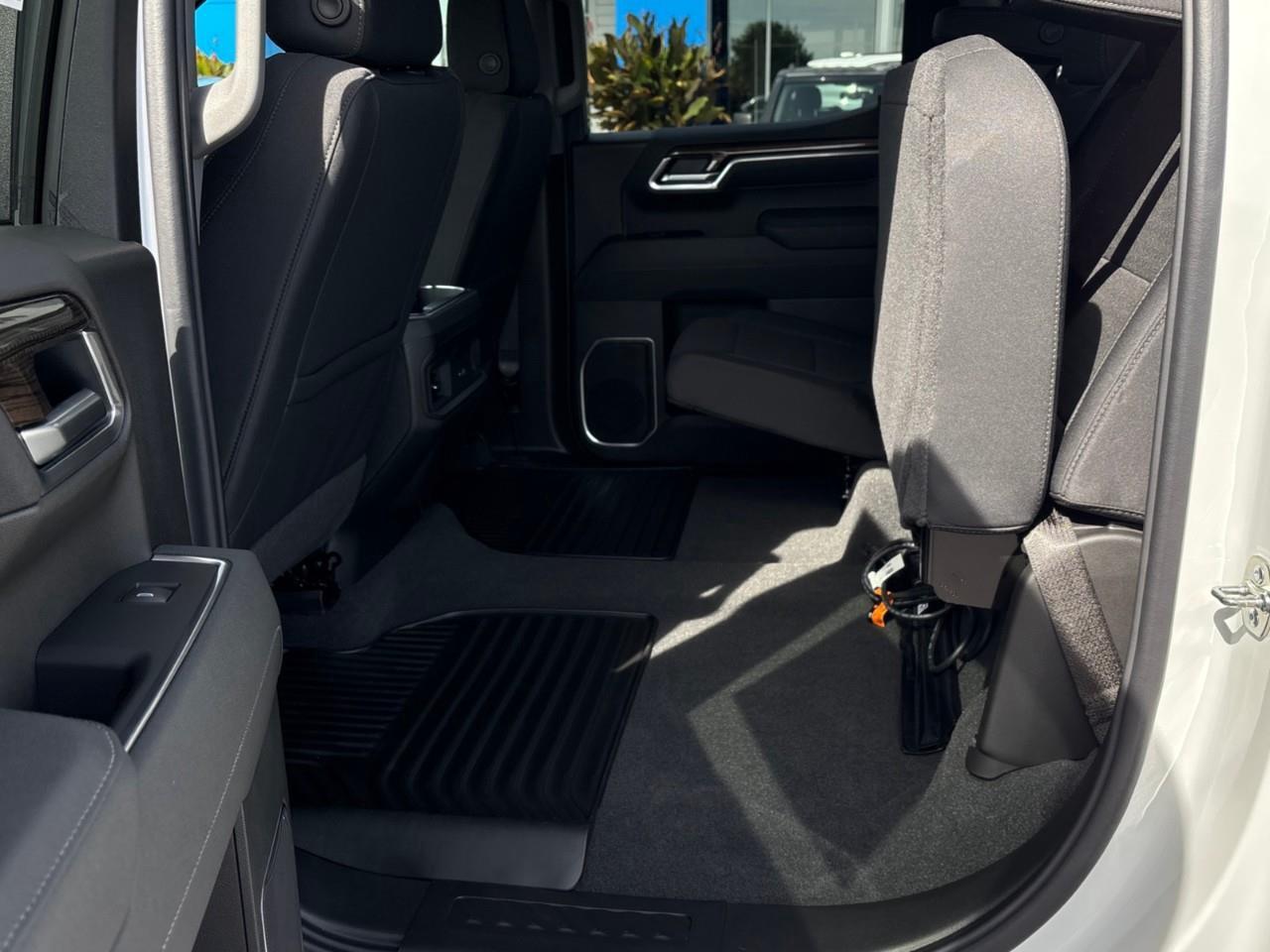 2026 Chevrolet Silverado 1500 LT New 5 Passenger V8 Crew Cab 4X4 Truck with Heated Front Seats, Heated Steering Wheel and a 13.4 Diagonal Touchscreen Radio with Wireless Apple CarPlay, Wireless Android Auto and Wireless Phone Chargin Photo