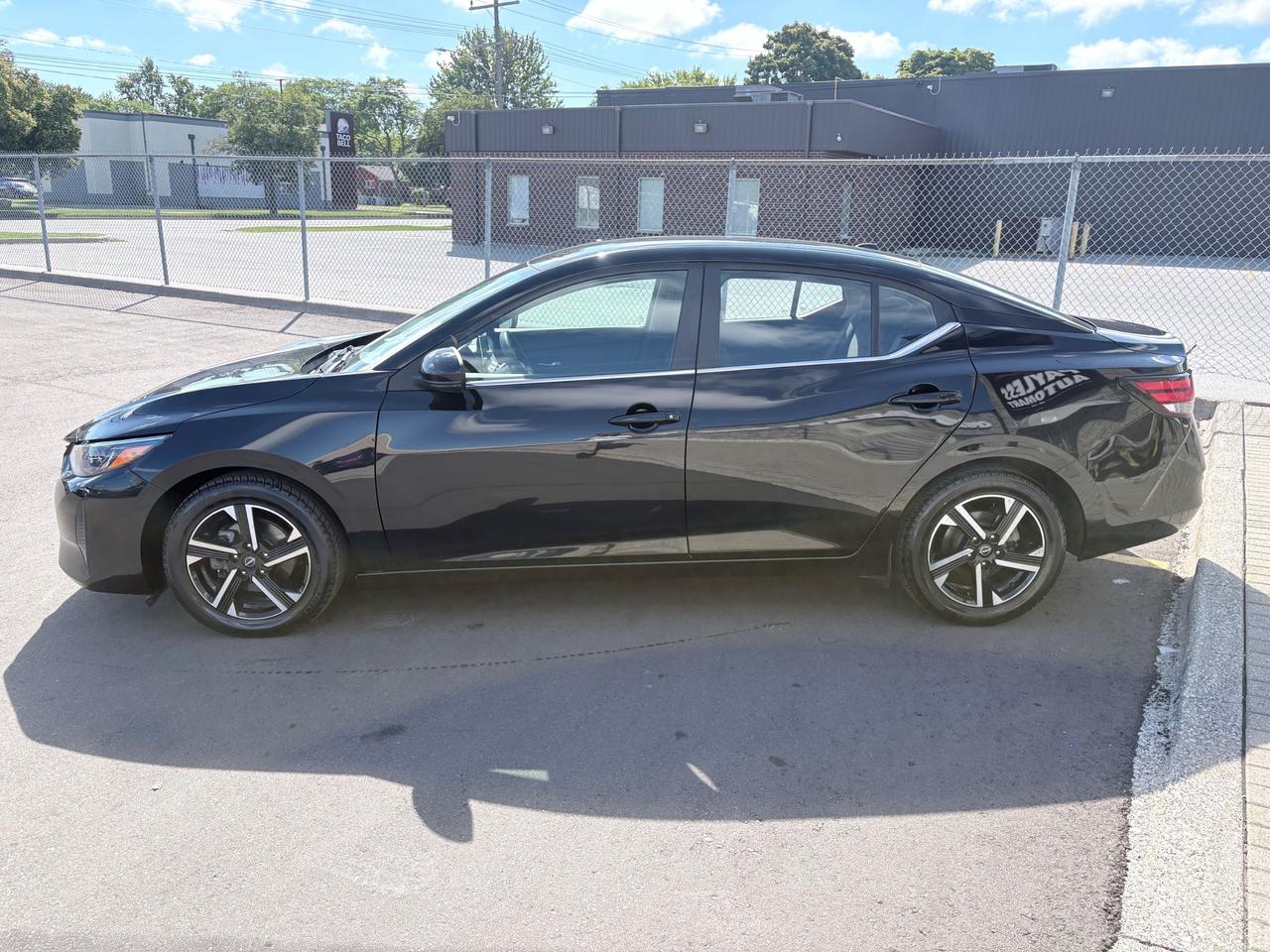 2024 Nissan Sentra SV Photo