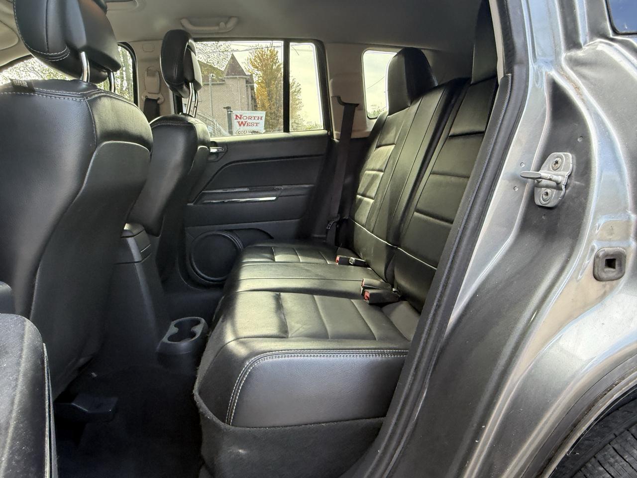 2012 Jeep Compass LIMITED Photo