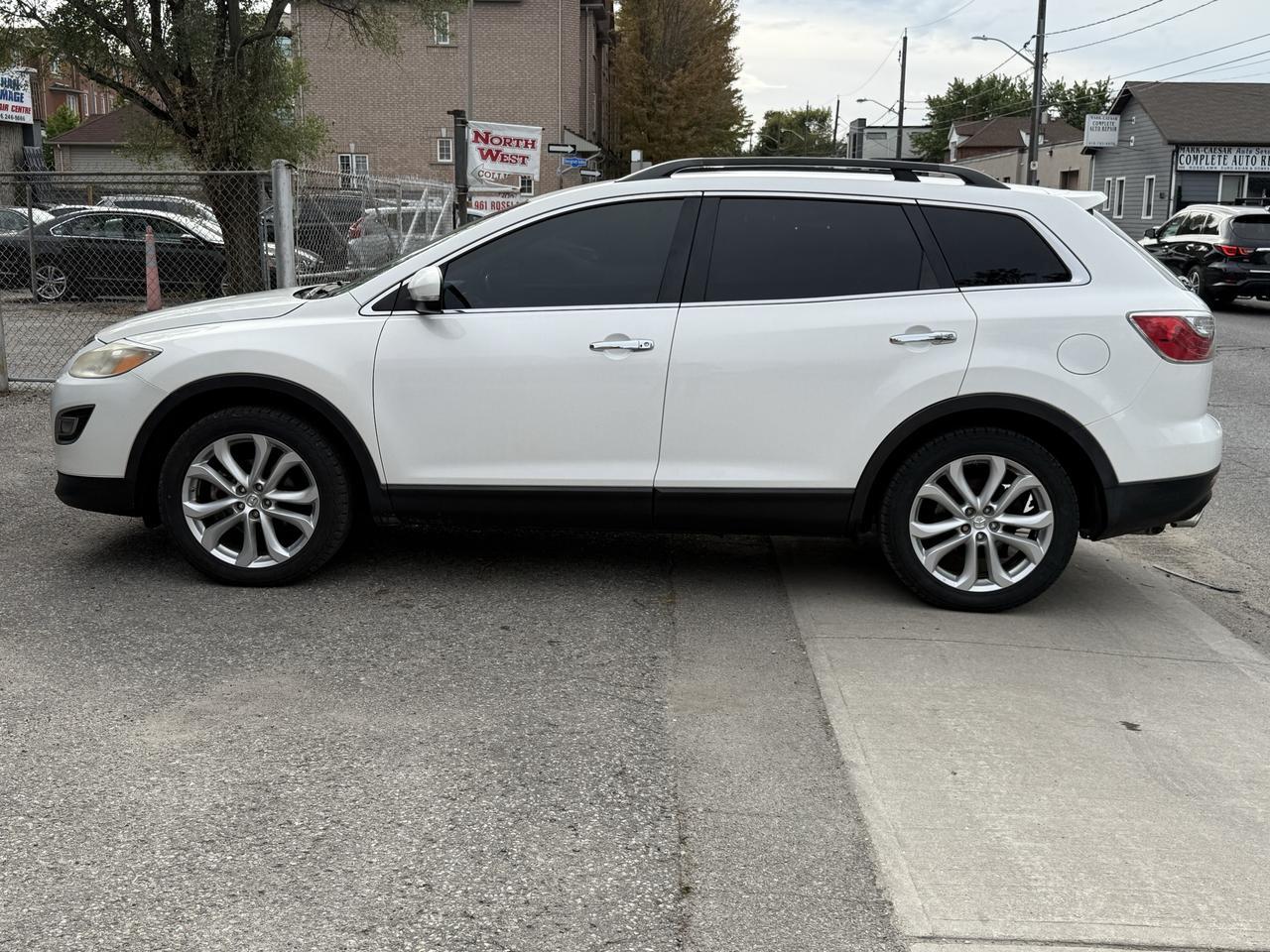 2012 Mazda CX-9 GT Photo