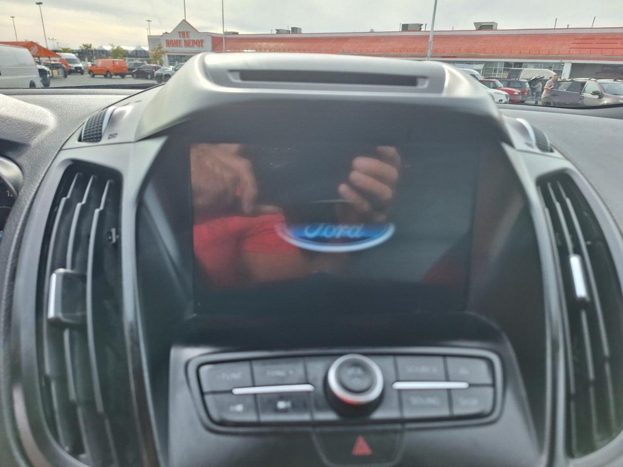 2018 Ford Escape SEL 4WD Photo