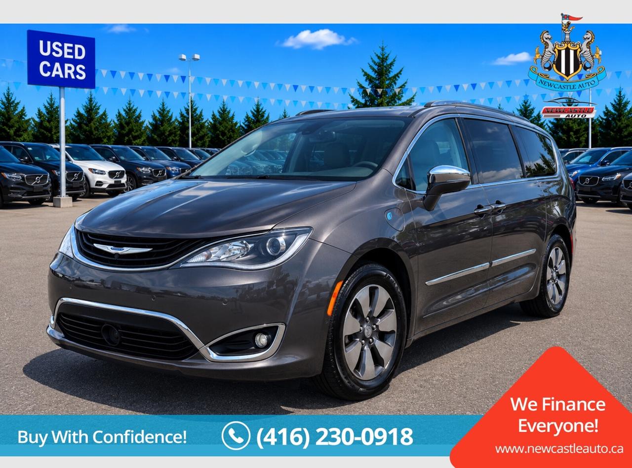 2017 Chrysler Pacifica Hybrid Platinum Photo
