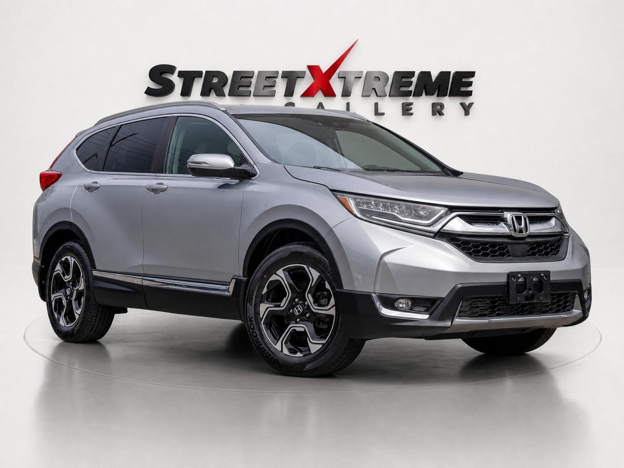 2017 Honda CR-V Touring Photo