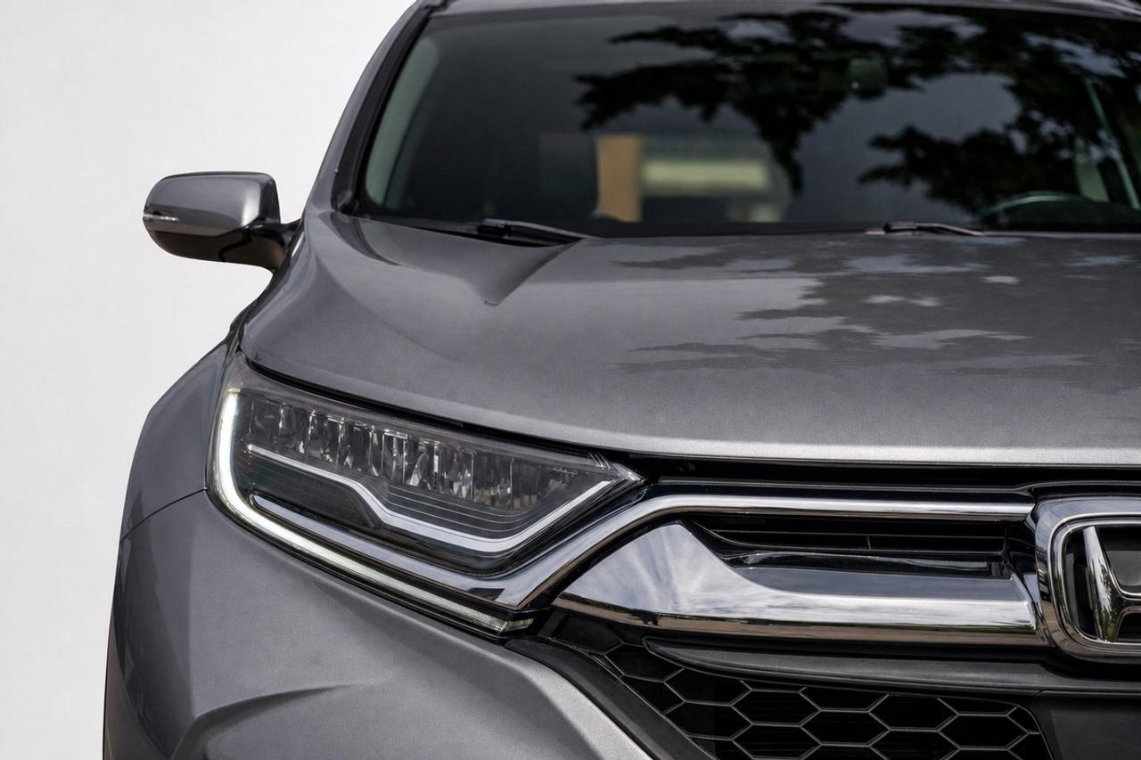 2017 Honda CR-V Touring Photo