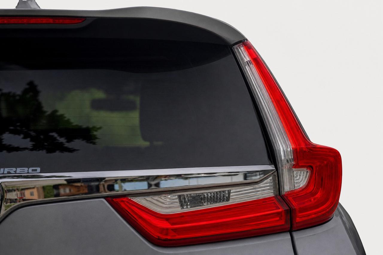 2017 Honda CR-V Touring Photo