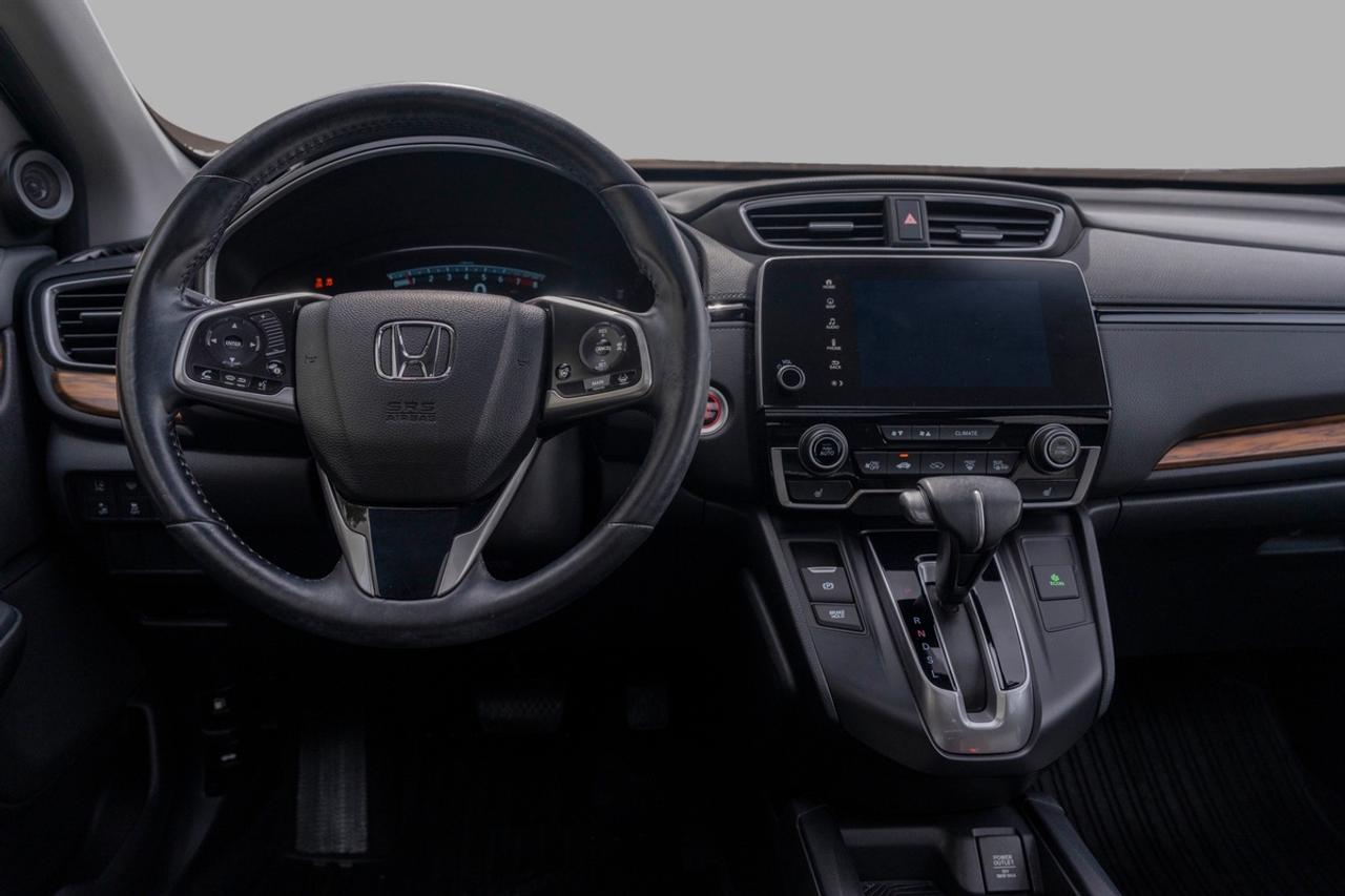 2017 Honda CR-V Touring Photo