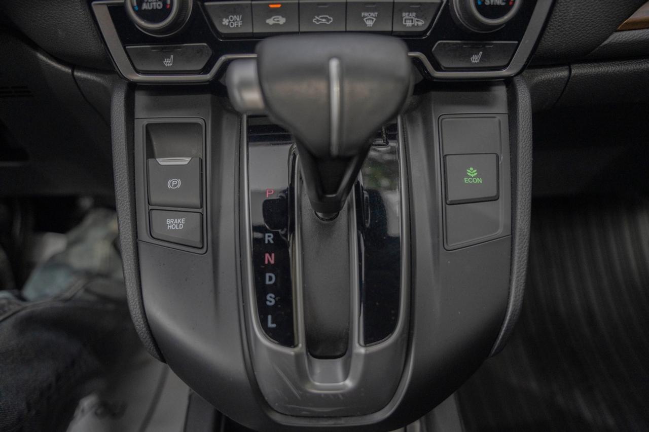 2017 Honda CR-V Touring Photo