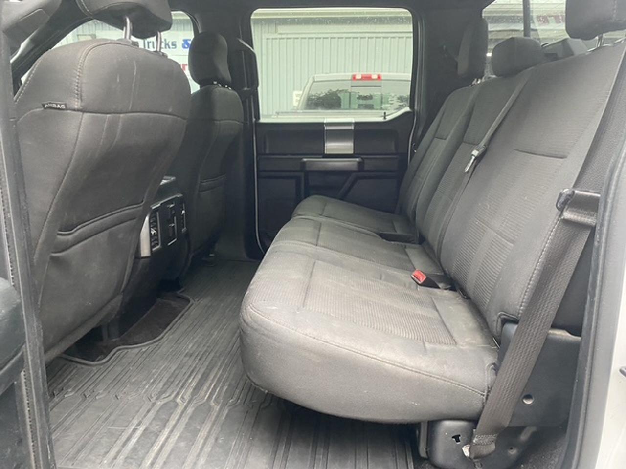 2016 Ford F-150 XLT CREW CAB SHORT B 4WD SUPERCREW Photo