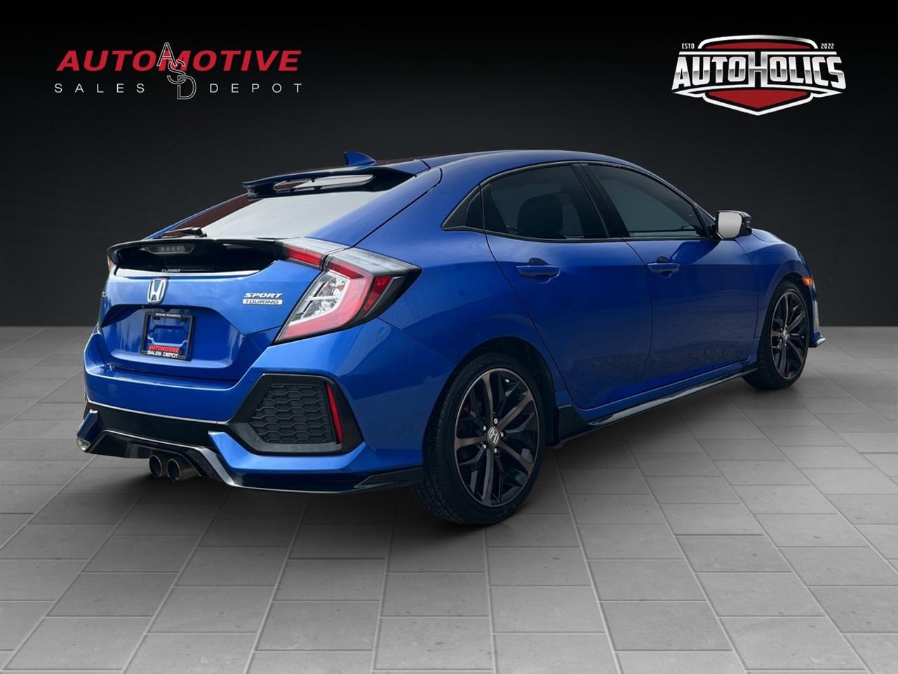2017 Honda Civic Touring Photo